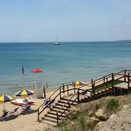 Bice In Villaggio Seleno Курортный комплекс Ovile la Marinella